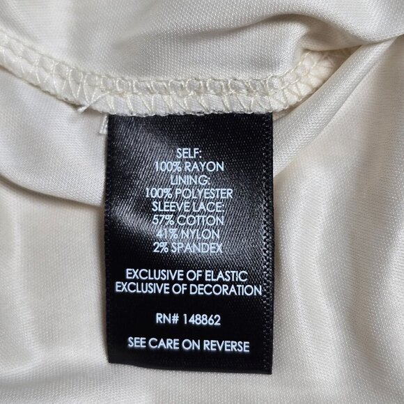 Torrid Ivory Boho Peasant Blouse With Textured Polka Dots & Lace (EUC) - Picture 5 of 11